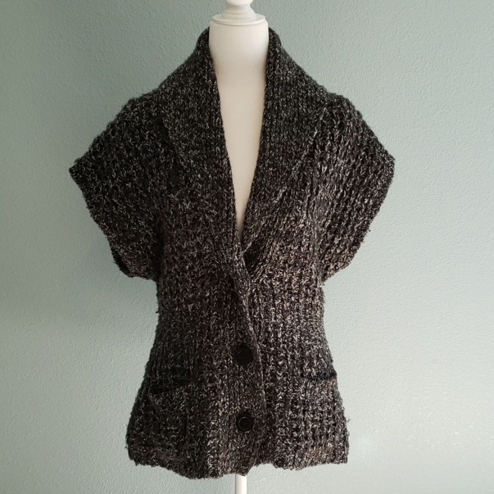 Kenneth Cole Sweater